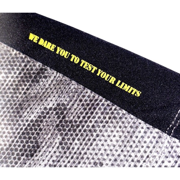 Tapout Men’s Large Workout Gym Athletic Running Boxing MMA - Picture 5 of 6